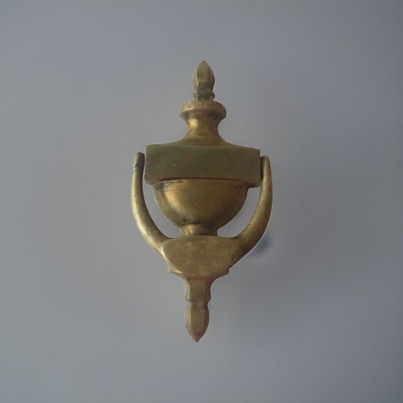 Vintage Brass Door Knocker Solid Engravable Colonial Classic Design 7.5" x 3.5" - Picture 1 of 12